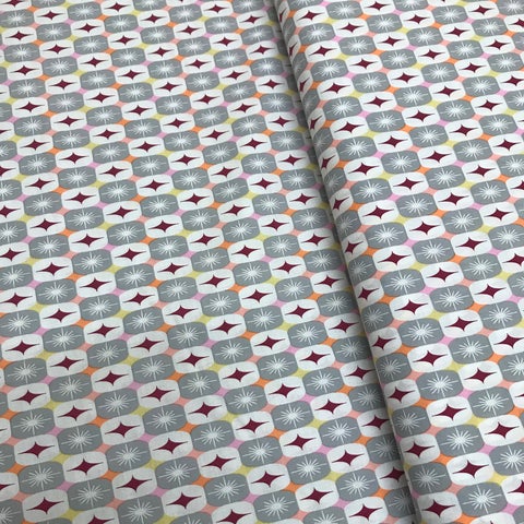 Robert Kaufman: Betty's Luncheonette - Wallpaper Sweet