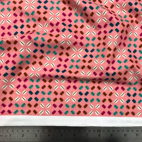 Michael Miller: Main Street Bake Shop - Les Macarons