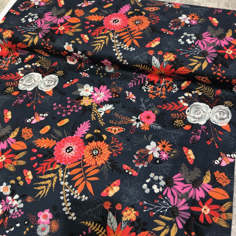 0.35m Bolt End Dashwood Studio - Full Moon - Skull Garden